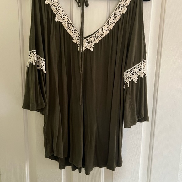 Olive Green Cold Shoulder Top with Lace Trim - Picture 2 of 4